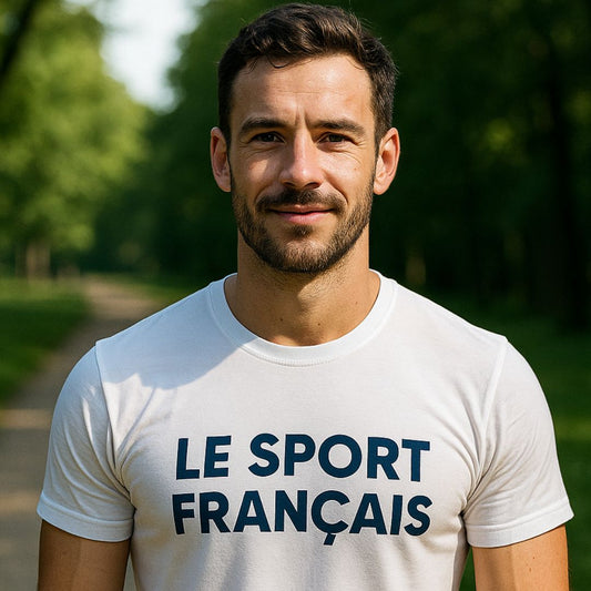Homme portant un t-shirt le sport français