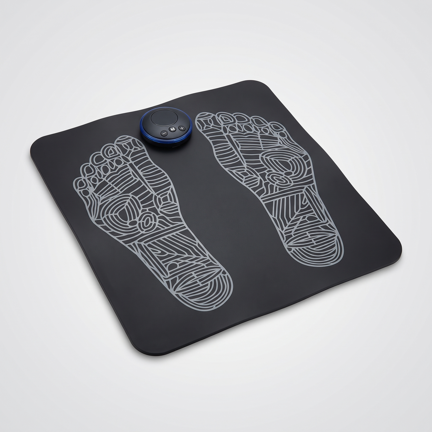 Tapis de massage EMS pour les pieds Le Sport Français, packshot sur fond gris dégradé