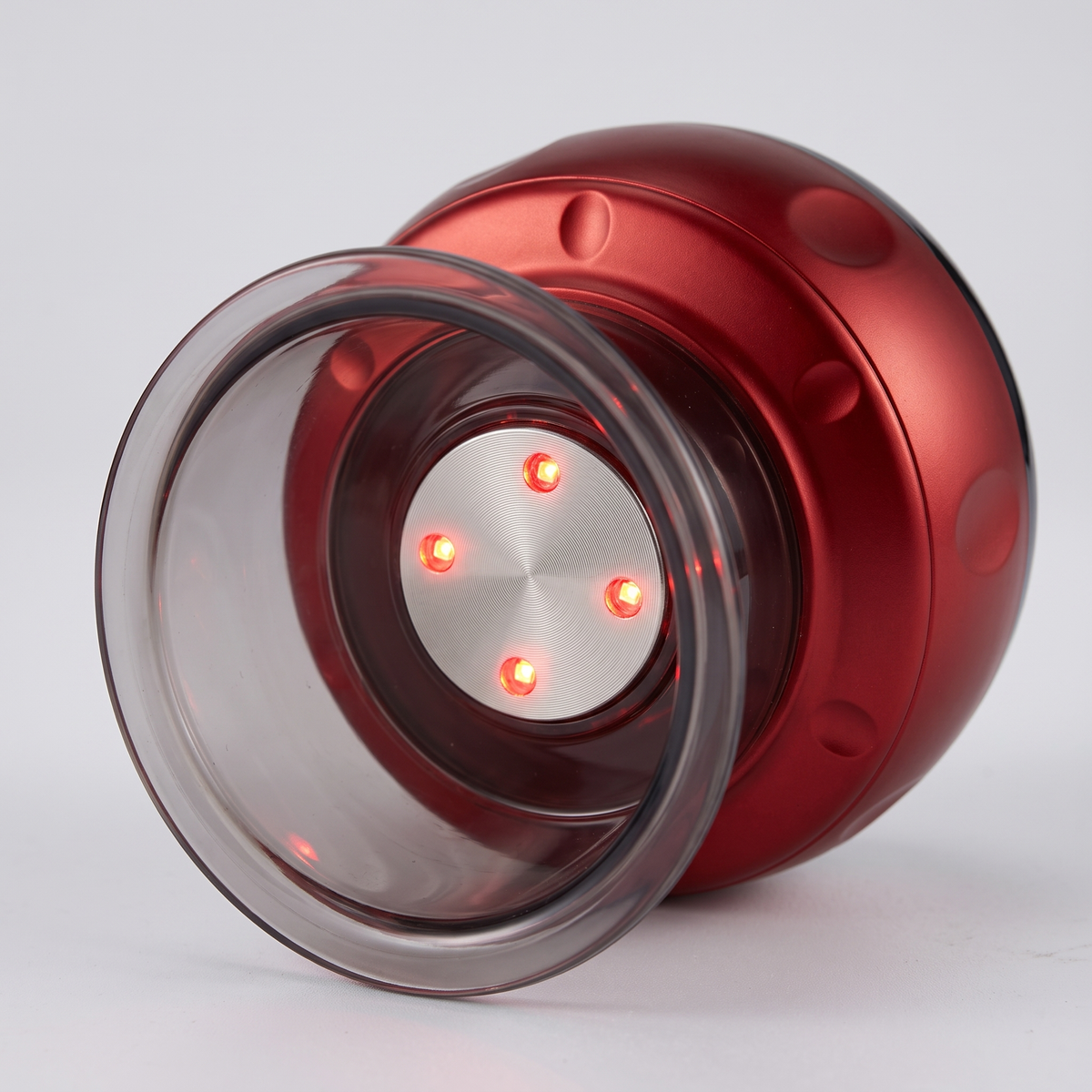 Intérieur de la cloche transparente de la ventouse électrique avec ses LED rouges